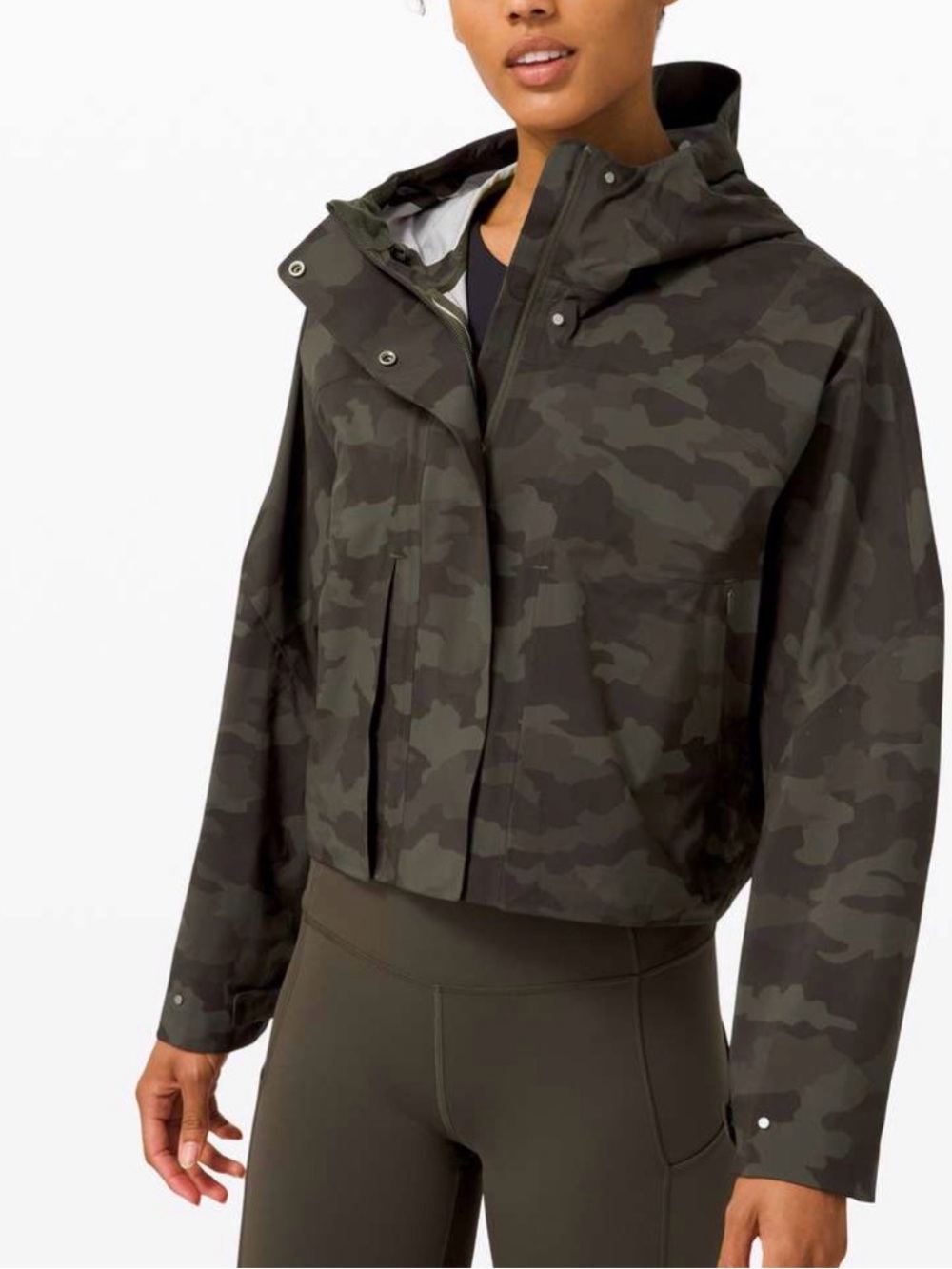 Lululemon Rain Chaser Jacket Women’s 6 Camo Dark Olive Multi Heritage Crop